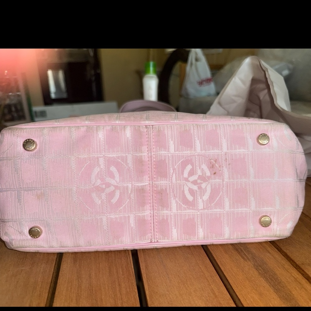 Pre-Loved Chanel New Travel Line Nylon Tote - Picture 7 of 10